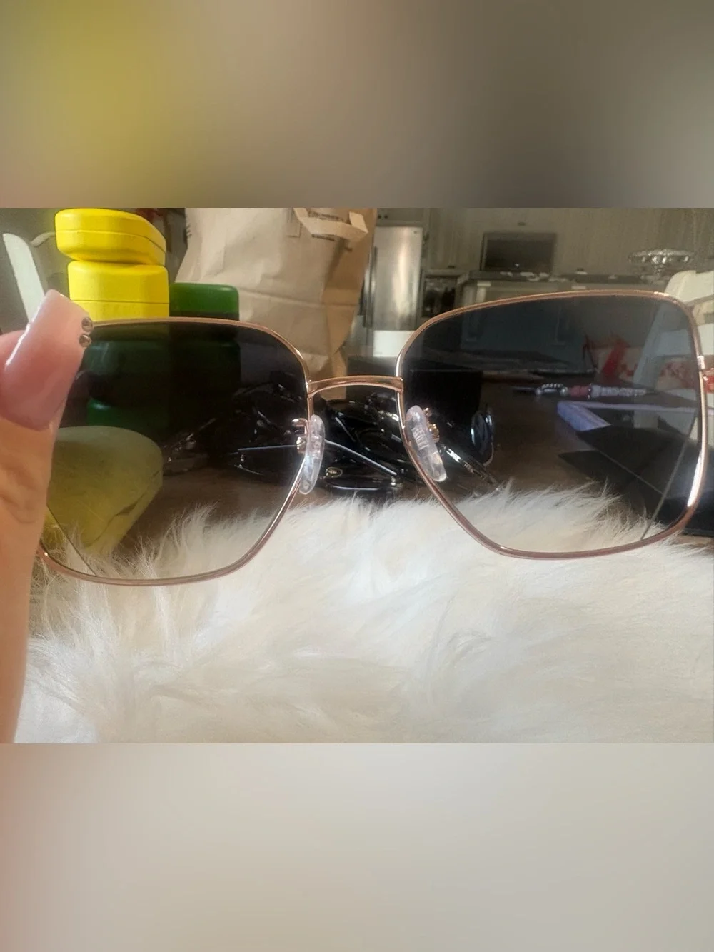 Moschino classic aviator